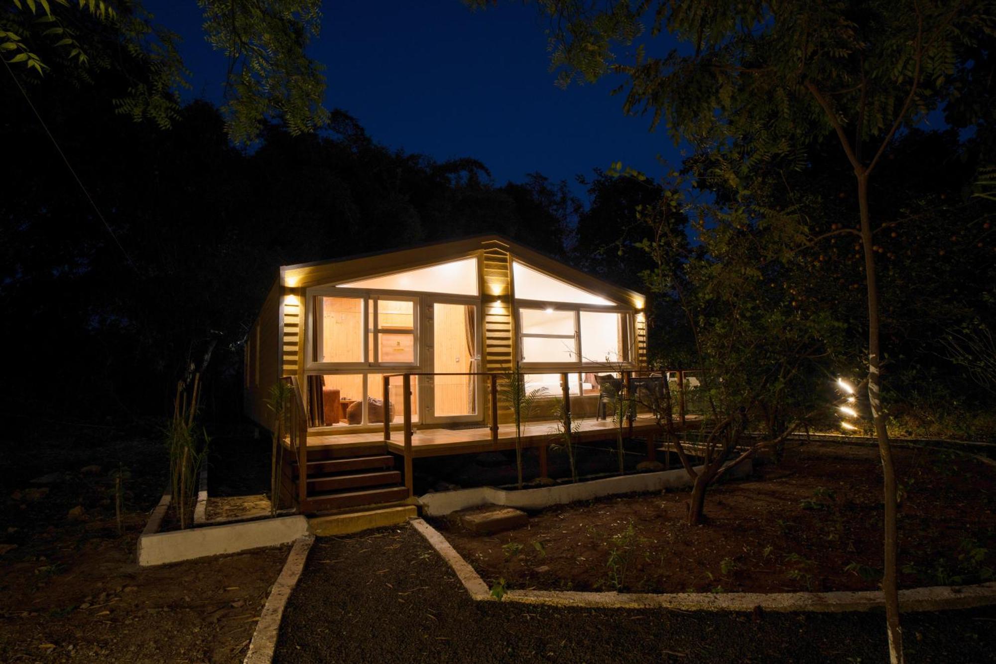 Treebo Premium Mowgli'S Den, Pench Hotel Khawāsa Kültér fotó