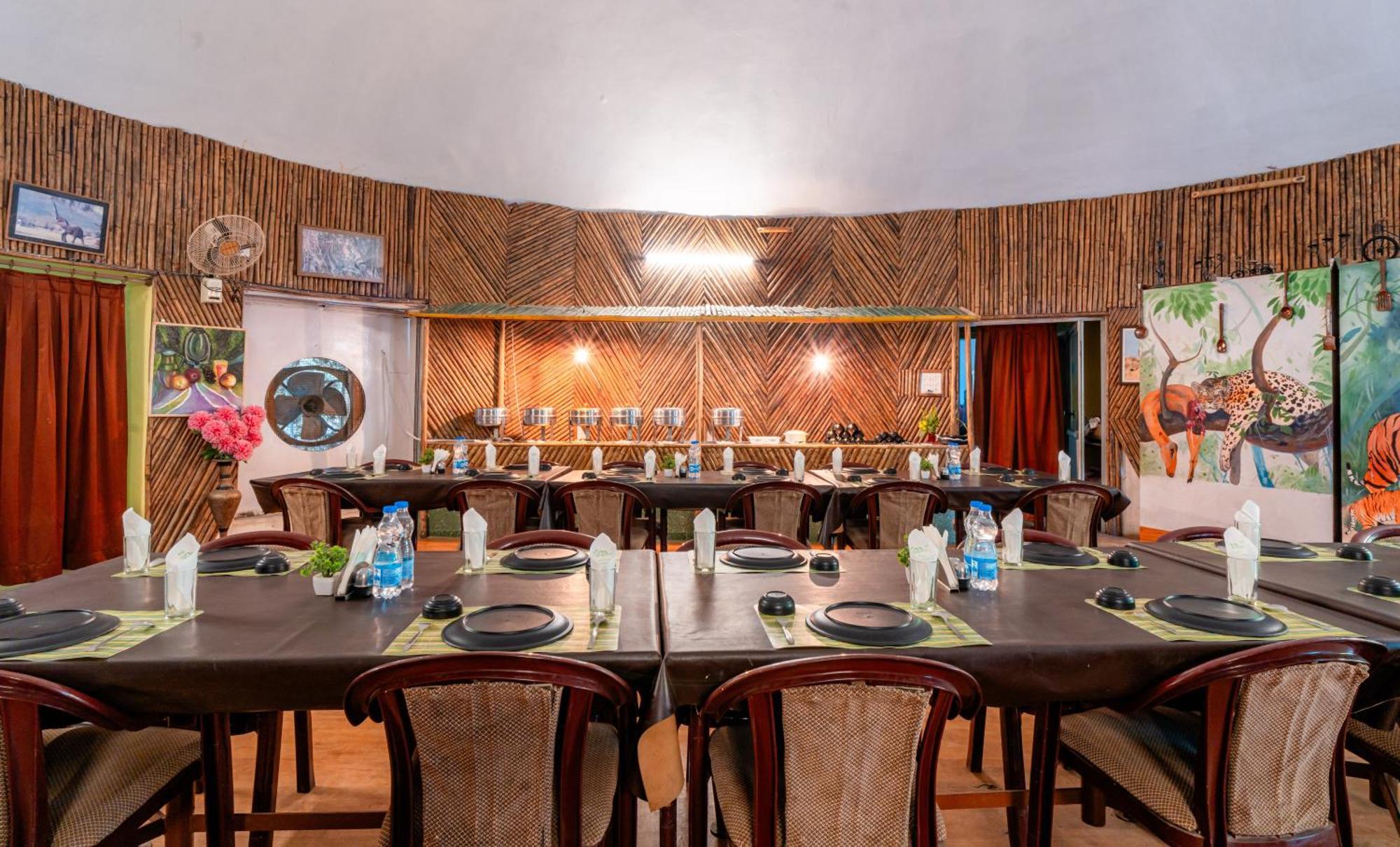 Treebo Premium Mowgli'S Den, Pench Hotel Khawāsa Kültér fotó