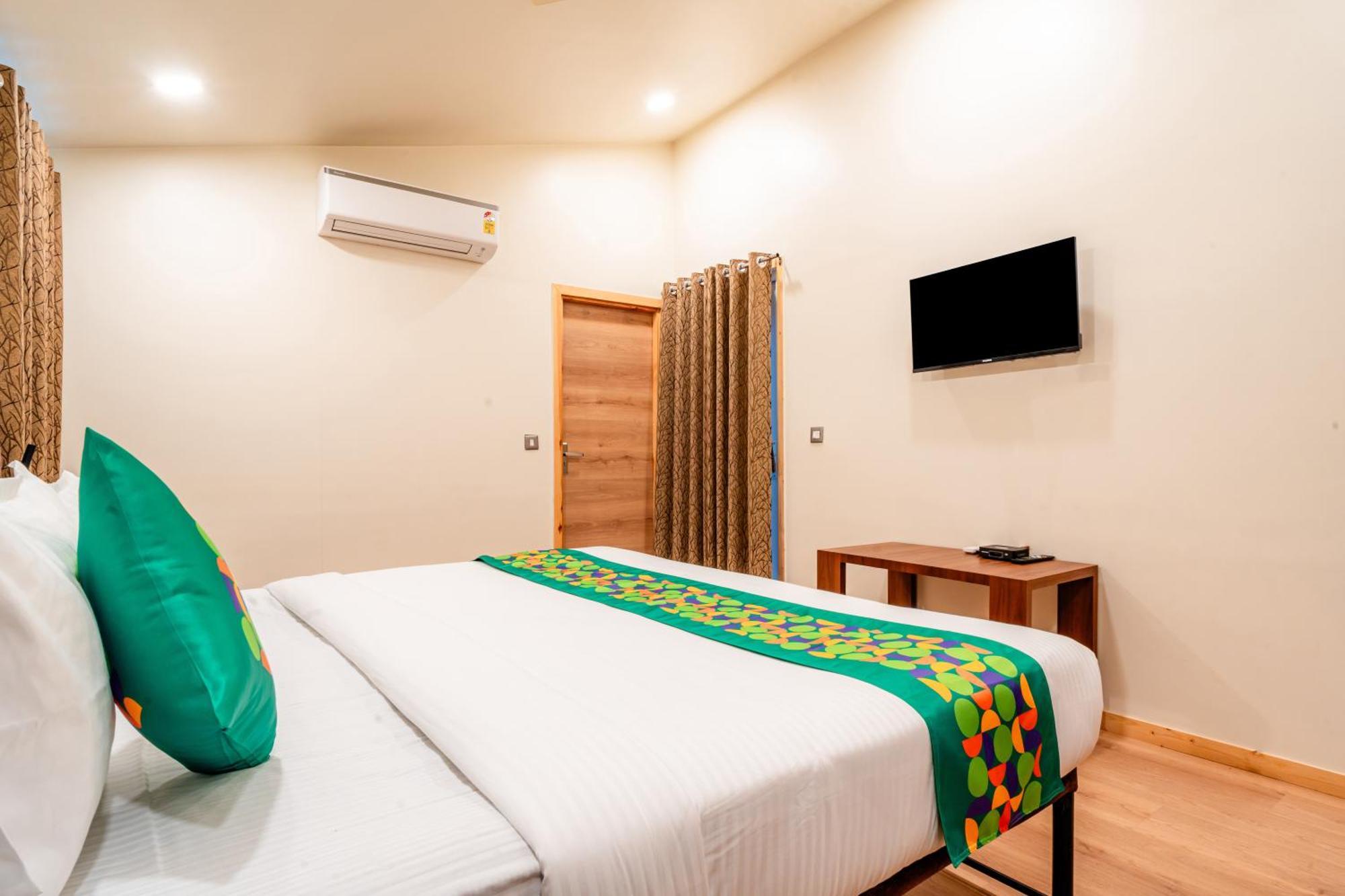 Treebo Premium Mowgli'S Den, Pench Hotel Khawāsa Kültér fotó