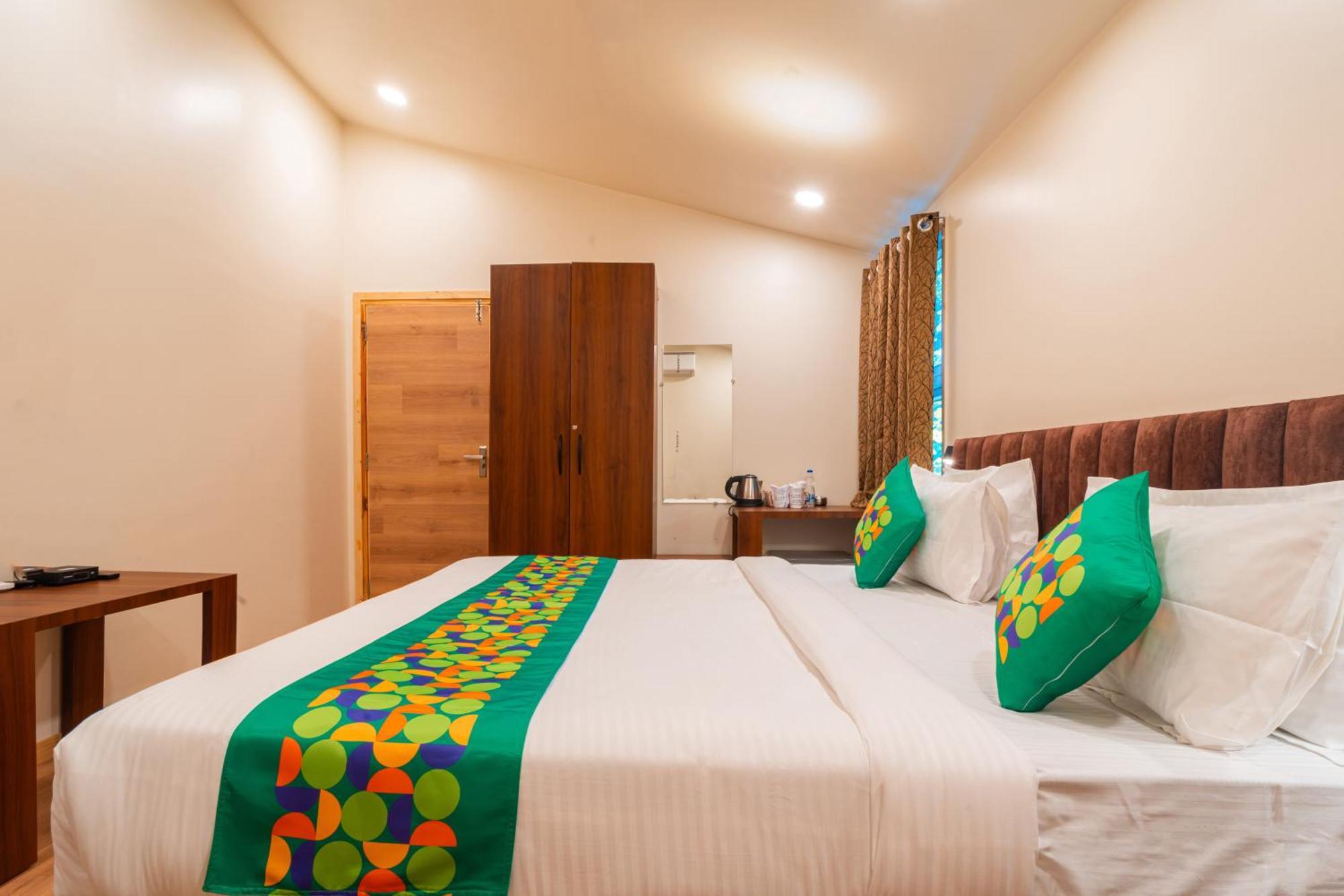 Treebo Premium Mowgli'S Den, Pench Hotel Khawāsa Kültér fotó