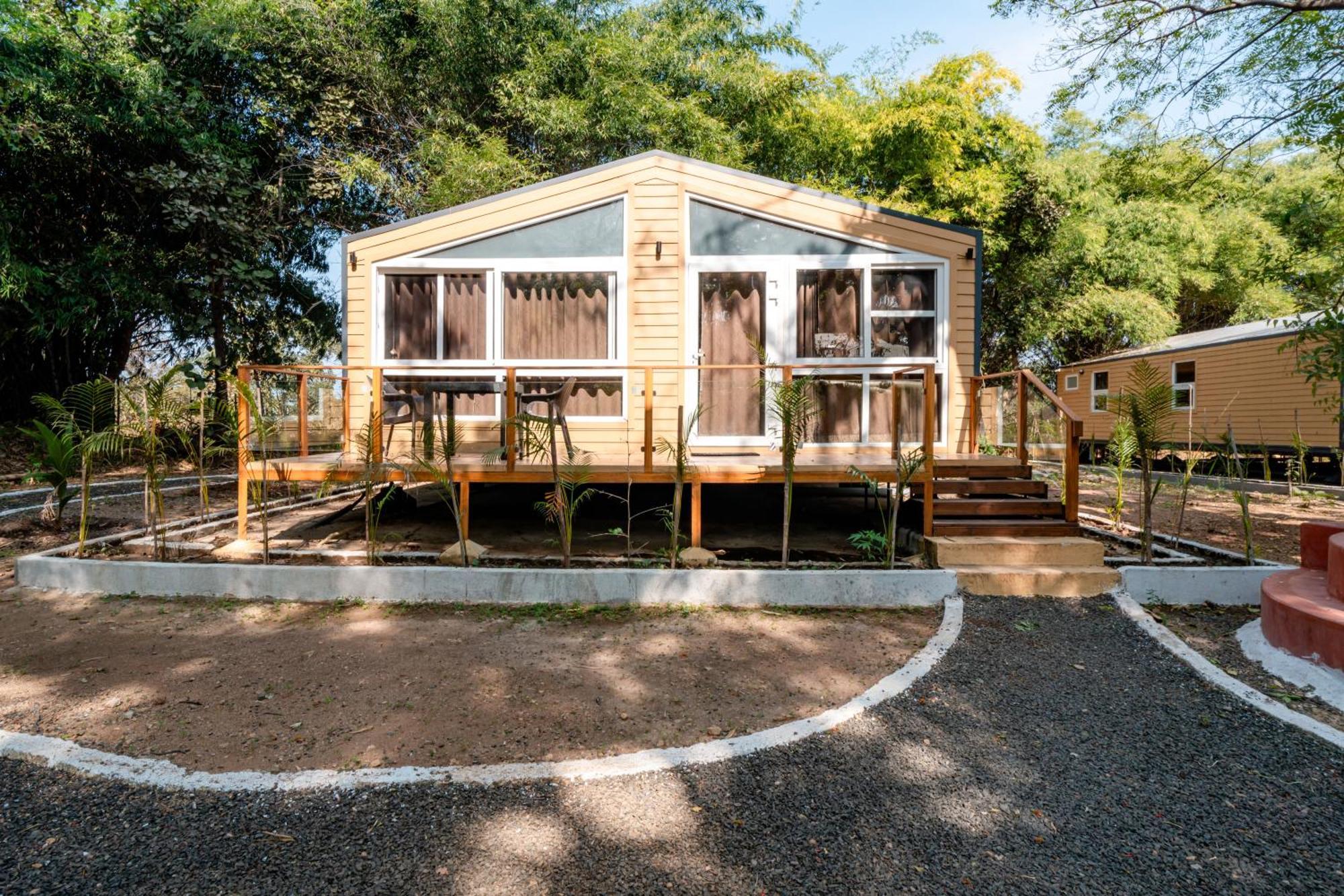 Treebo Premium Mowgli'S Den, Pench Hotel Khawāsa Kültér fotó