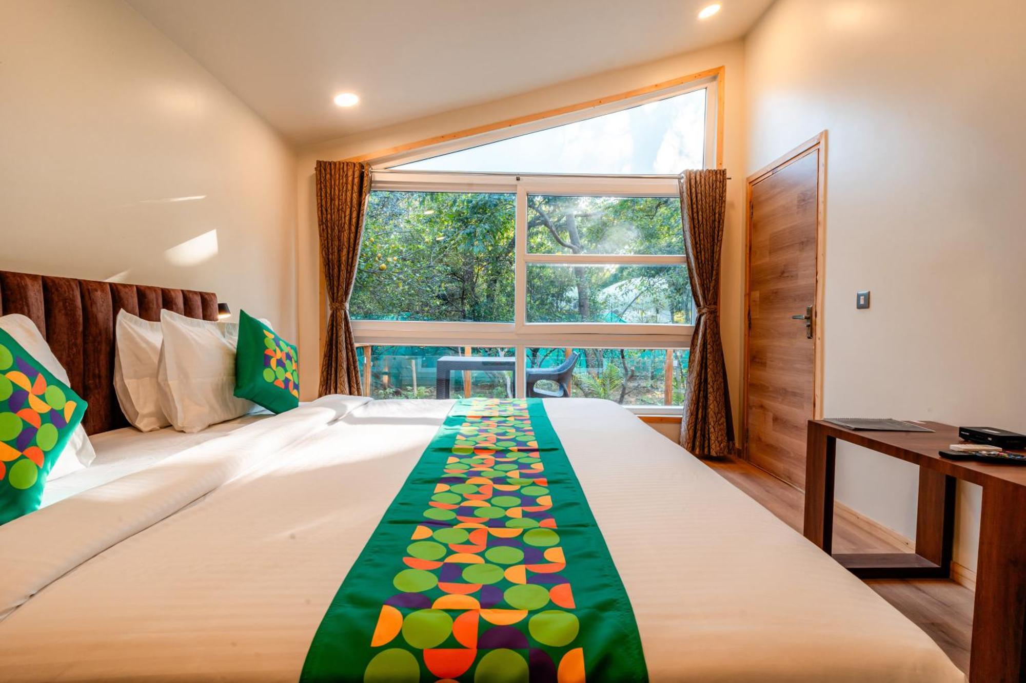 Treebo Premium Mowgli'S Den, Pench Hotel Khawāsa Kültér fotó