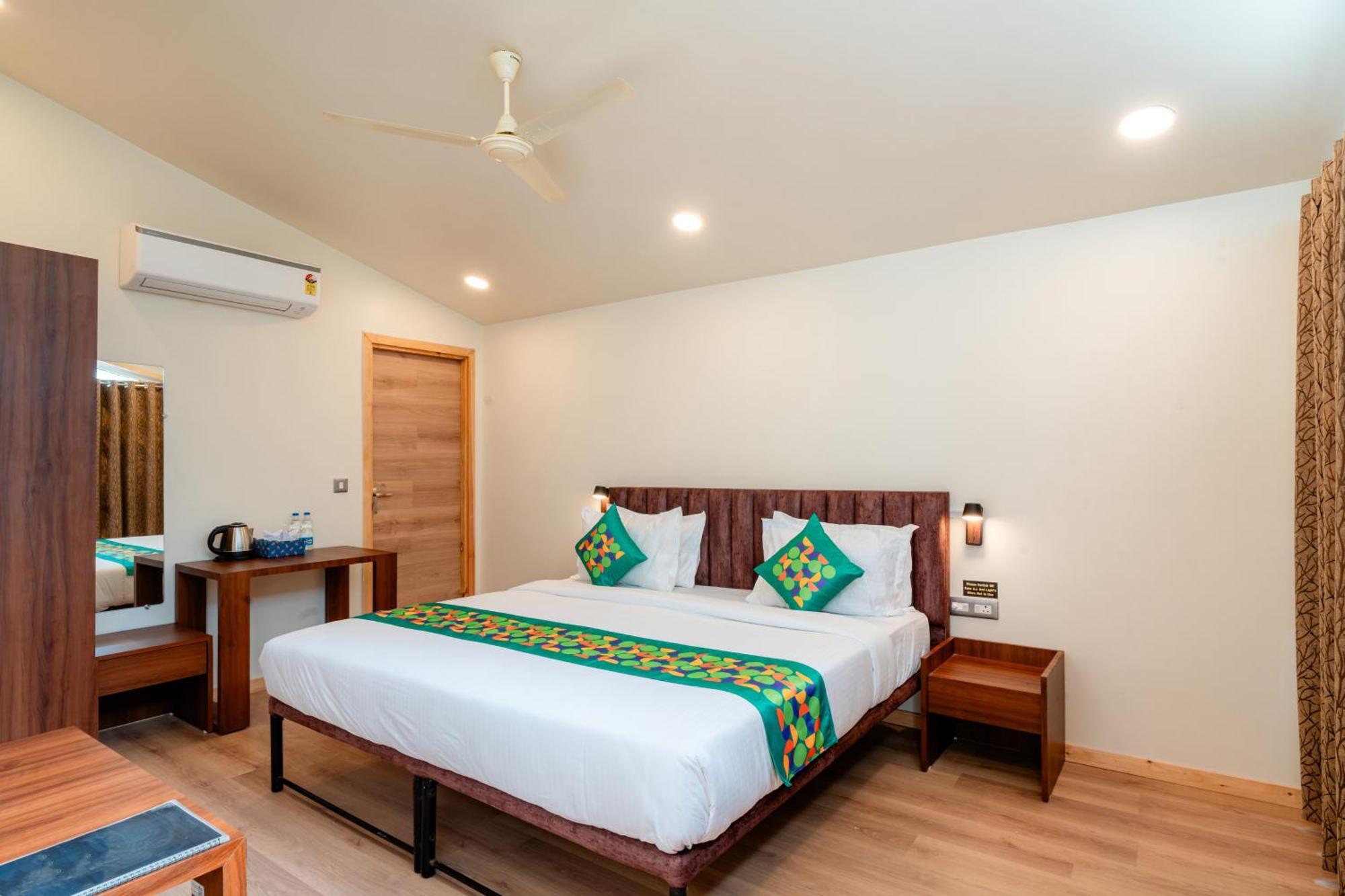Treebo Premium Mowgli'S Den, Pench Hotel Khawāsa Kültér fotó