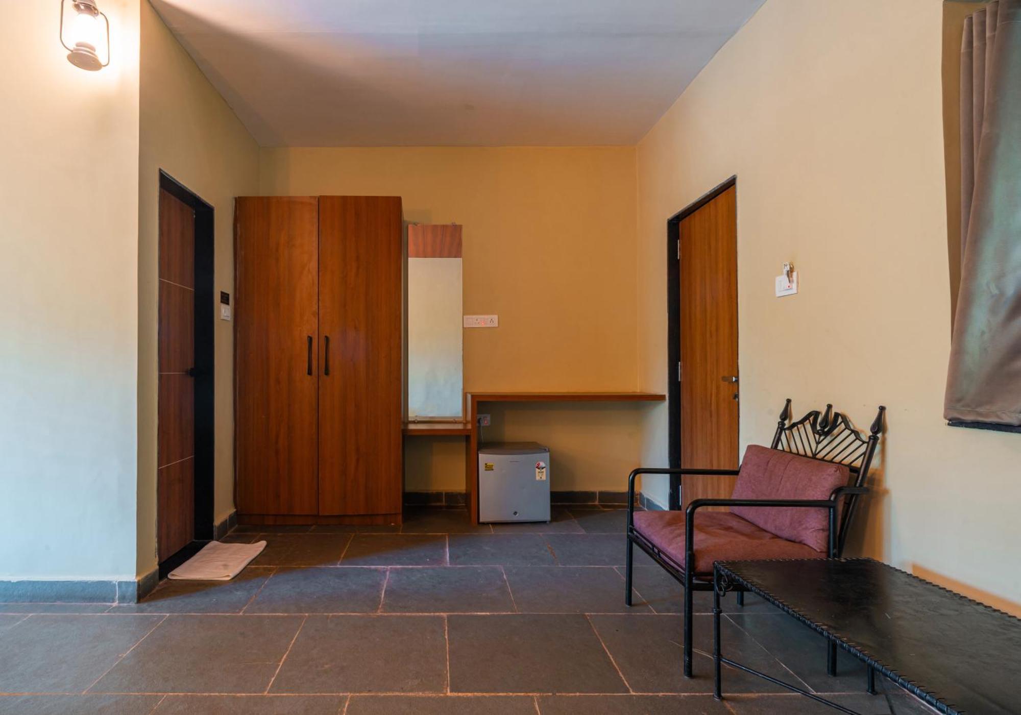 Treebo Premium Mowgli'S Den, Pench Hotel Khawāsa Kültér fotó