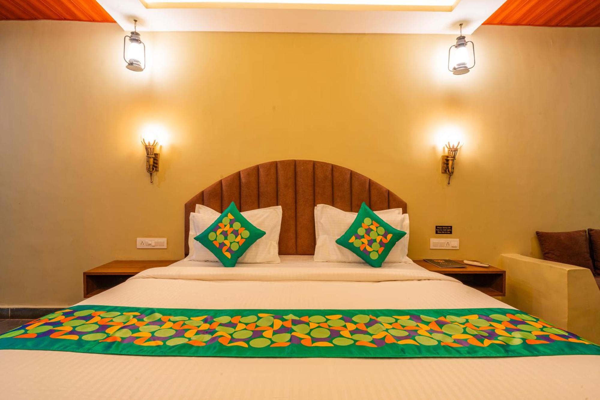 Treebo Premium Mowgli'S Den, Pench Hotel Khawāsa Kültér fotó